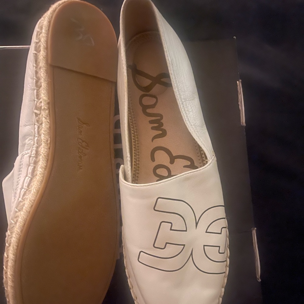 Cute Flats